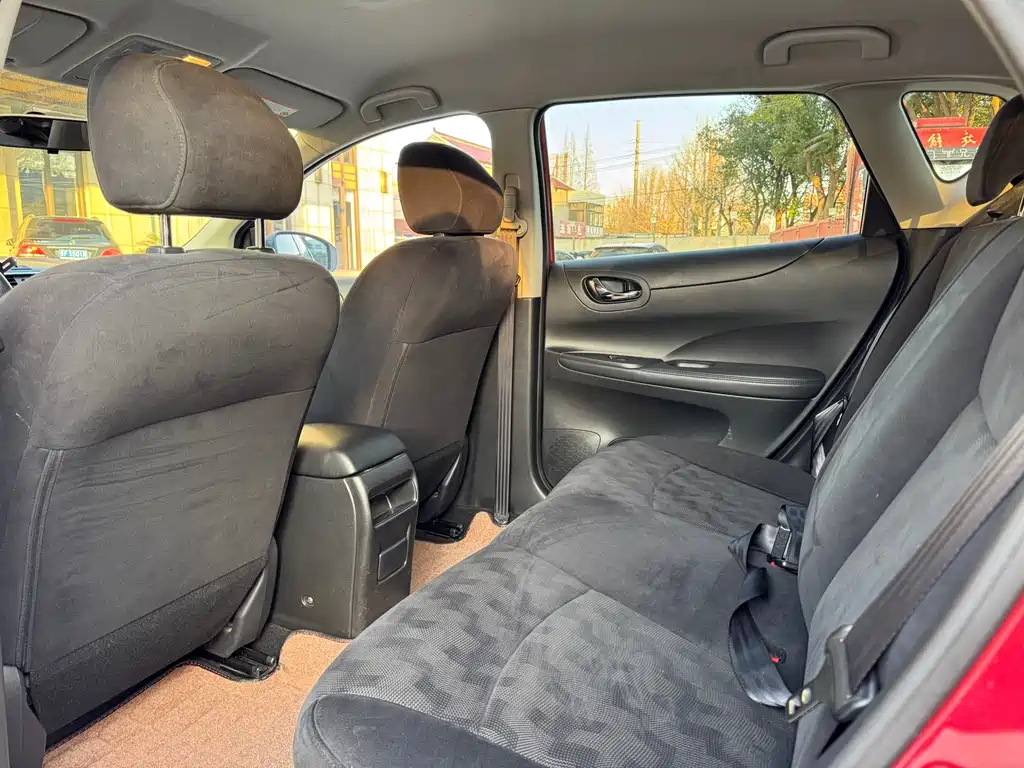 TIIDA 2014 1.6L CVT Comfort Edition