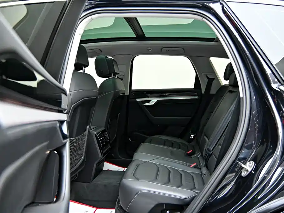 Touareg 2021 3.0 TSI Rishang Edition Classic Sport Package