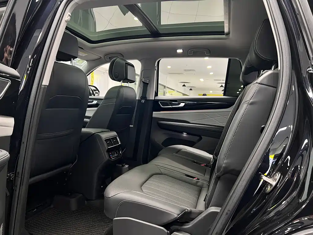 Tongyi Qianwen 2023 model 380TSI 4x4尊崇豪华版