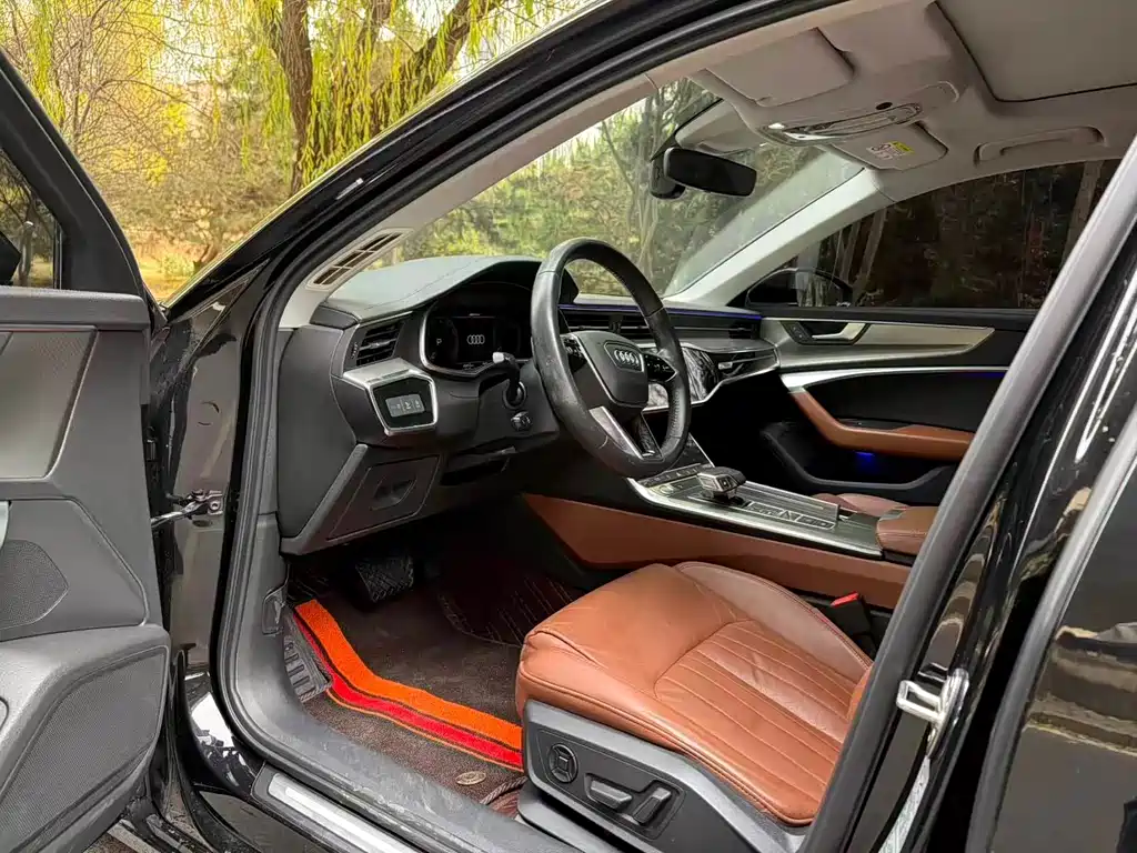 Audi A6L 2020 40 TFSI Luxury Edition