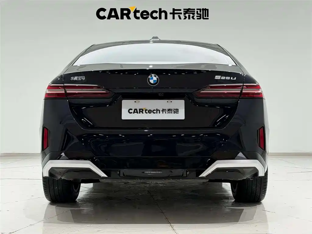 BMW 5 Series 2025 525Li M Sport Package