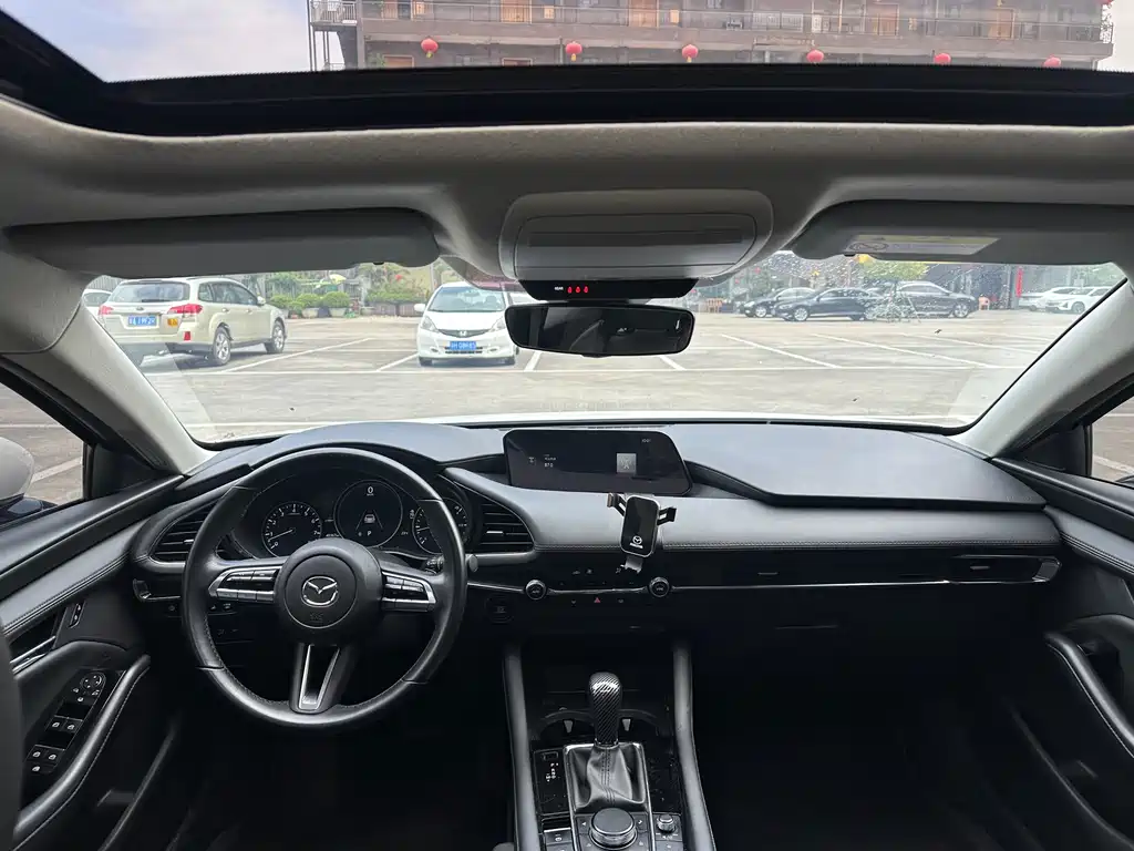 Mazda 3 Atenza 2022 2.0L Automatic Quality Edition