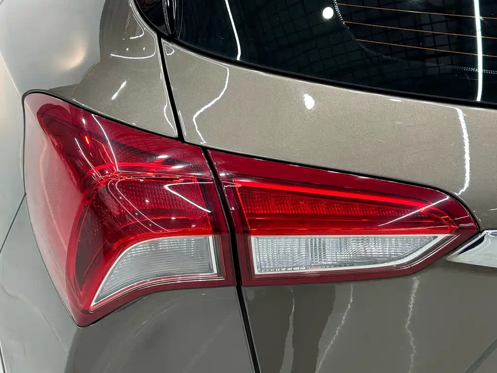 2019 Buick Envision Plus 28T AWD Elite Edition National VI