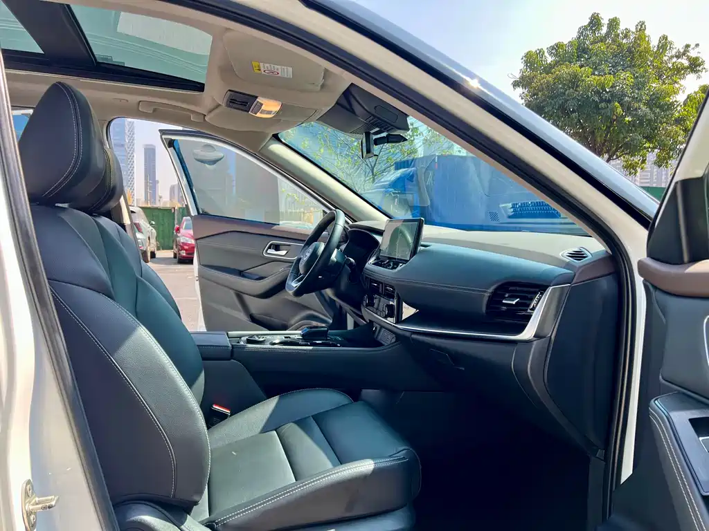 Qashqai 2023 e-POWER Hyper Hybrid Dual Motor 4WD Luxury Edition