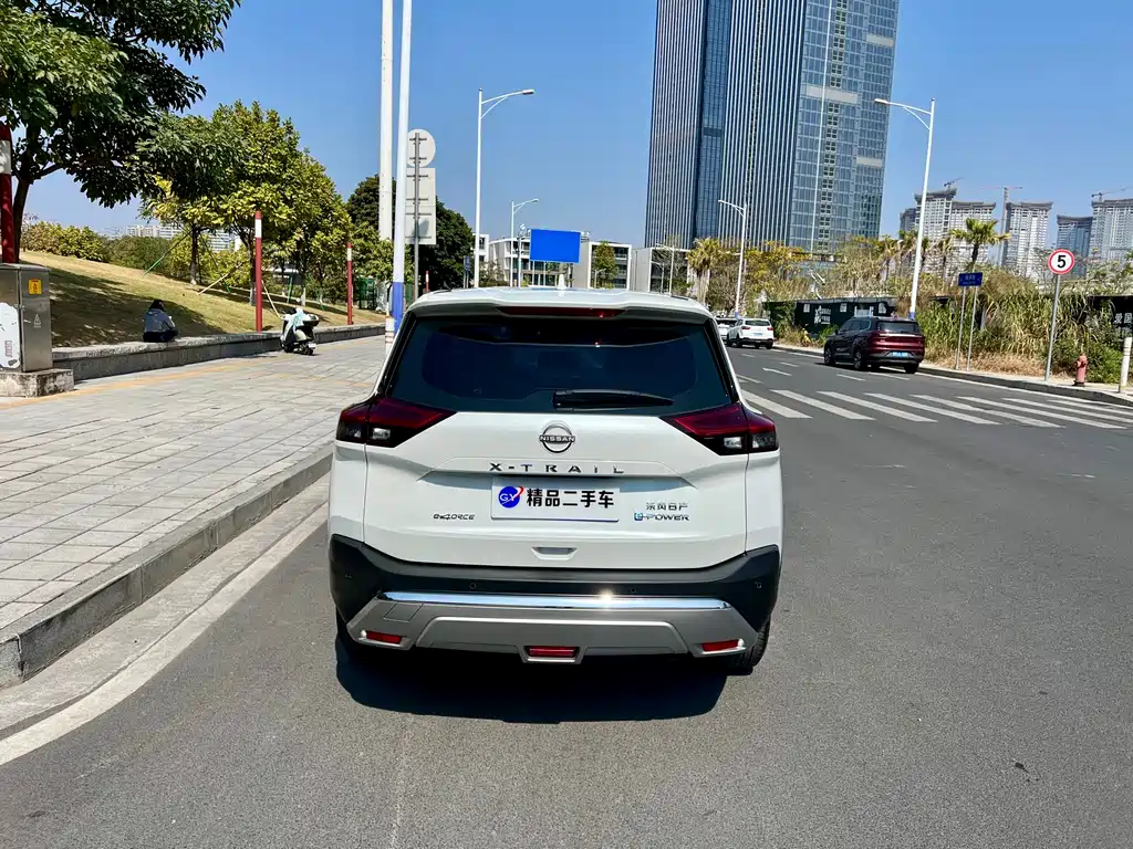 Qashqai 2023 e-POWER Hyper Hybrid Dual Motor 4WD Luxury Edition