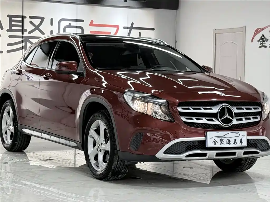 Mercedes-Benz GLA 2018 GLA 200 Sport Line