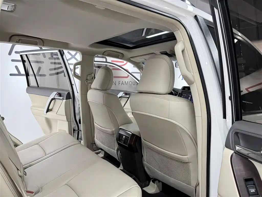Prado 2014 4.0L Automatic TX-L