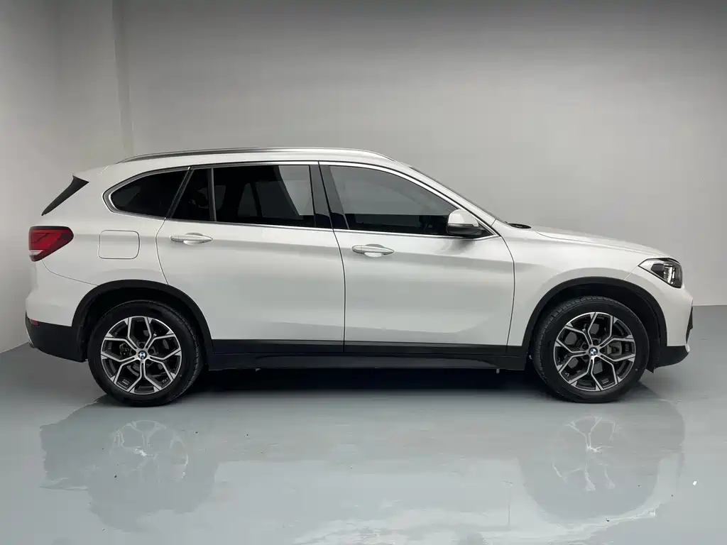 BMW X1 2021 sDrive25Li Leading Edition