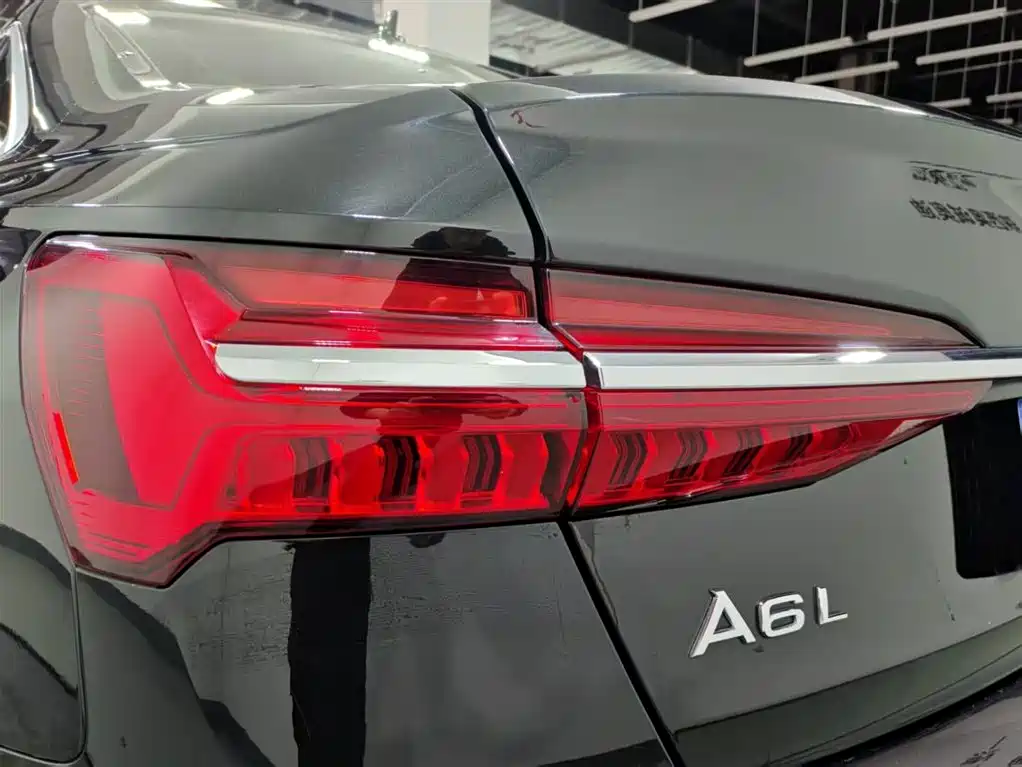 Audi A6L 2024 45 TFSI Prestige Edition