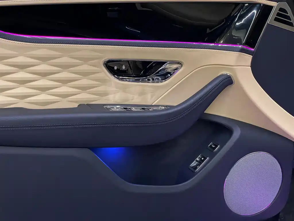 Phaeton 2020 model 6.0T W12 standard edition