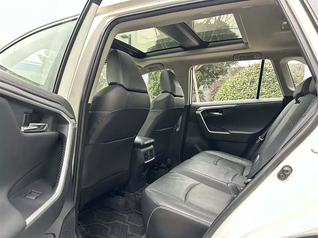 RAV4 2020 2.0L CVT 4WD Prestige Edition
