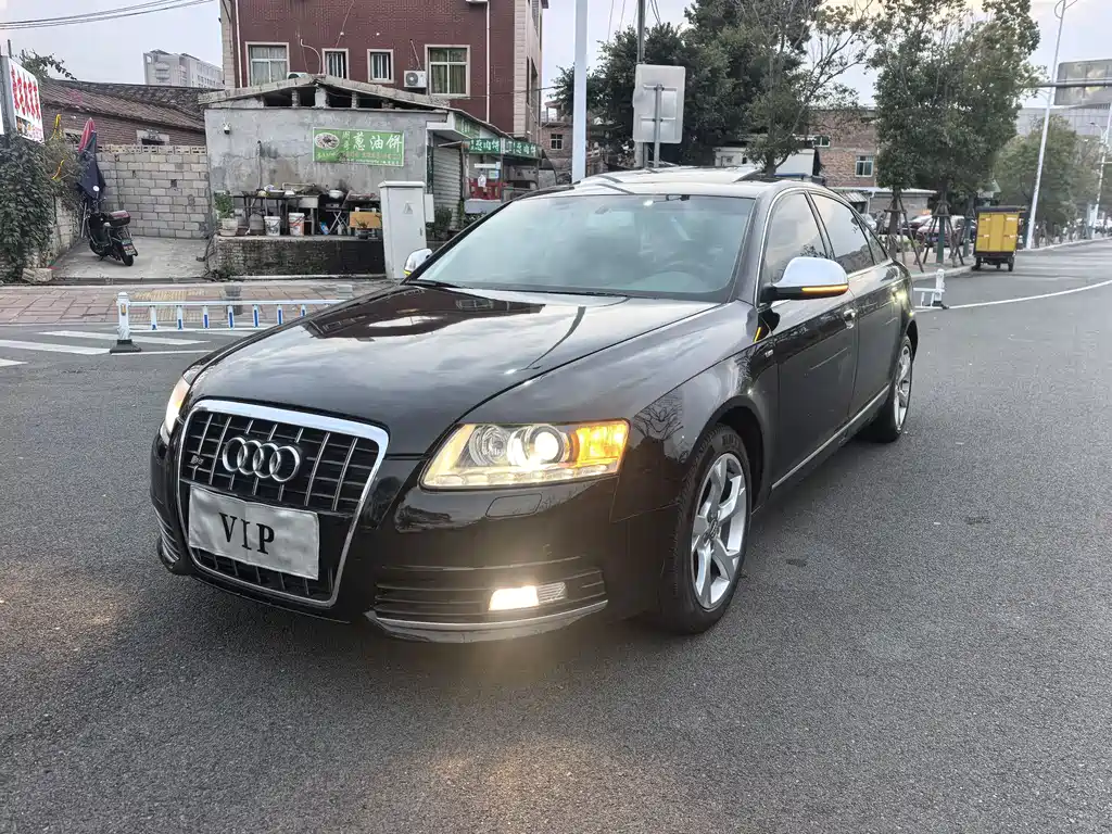 Audi A6L 2011 3.0 TFSI quattro Luxury Edition