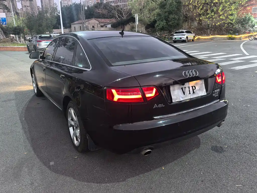 Audi A6L 2011 3.0 TFSI quattro Luxury Edition