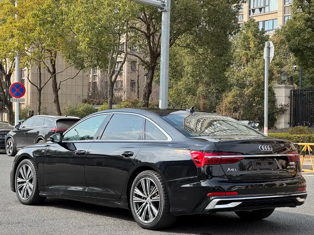 Audi A6L 2024 model 45 TFSI Prestige Dynamic Edition
