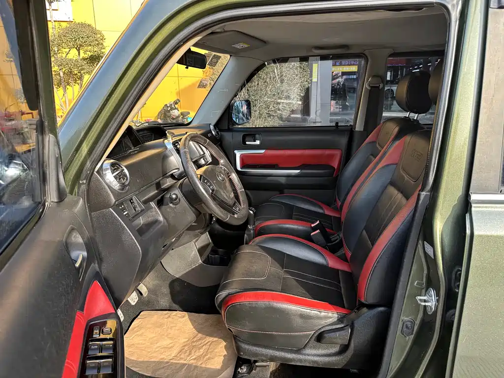 Changcheng M2 2014 Model 1.5L Manual Urban Edition
