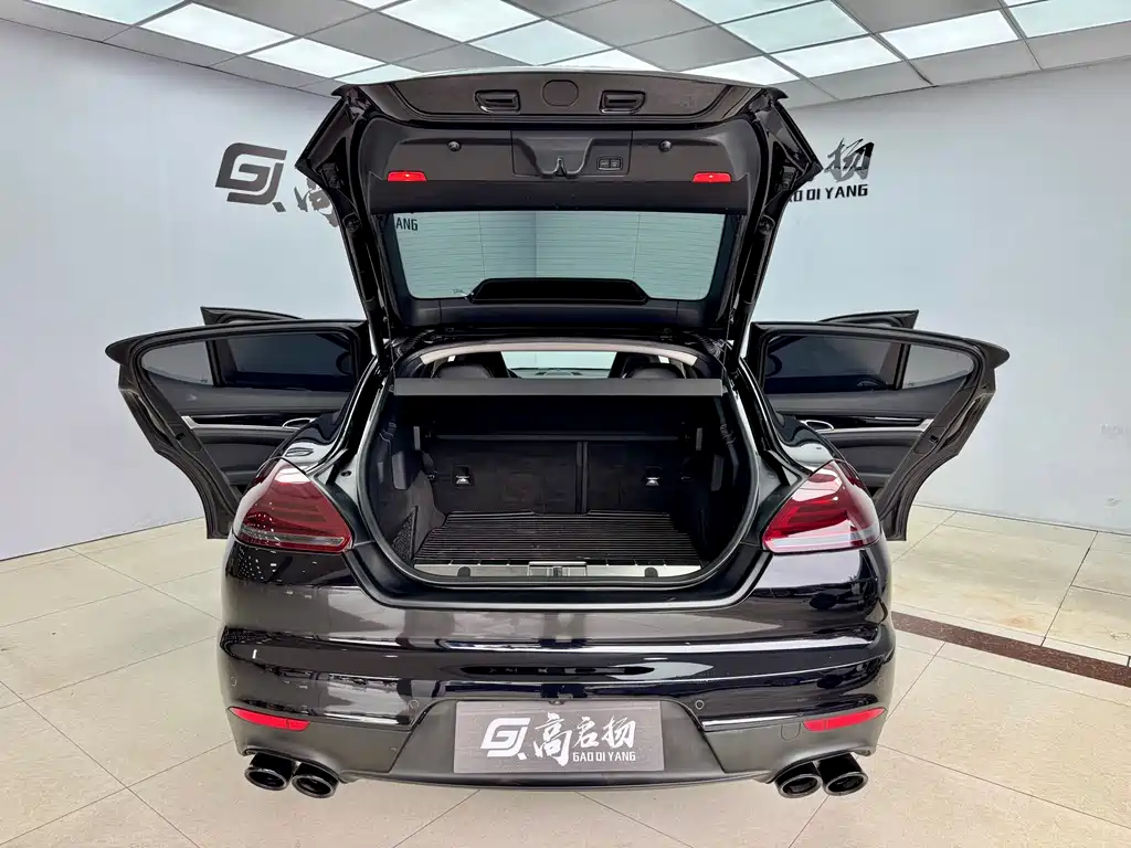 Panamera 2014 3.0T