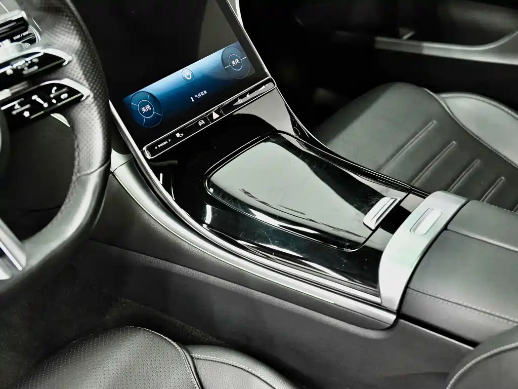 Mercedes-Benz C-Class 2024 C 260 L Sport Edition