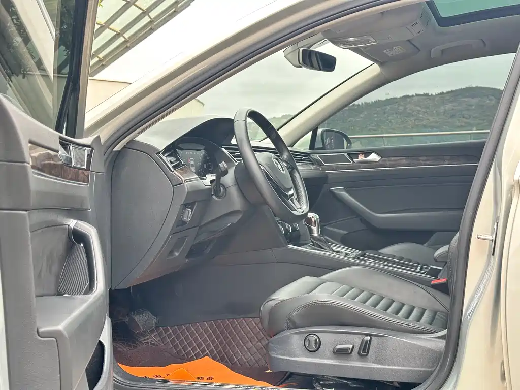 Magotan 2018 330TSI DSG Luxury Edition