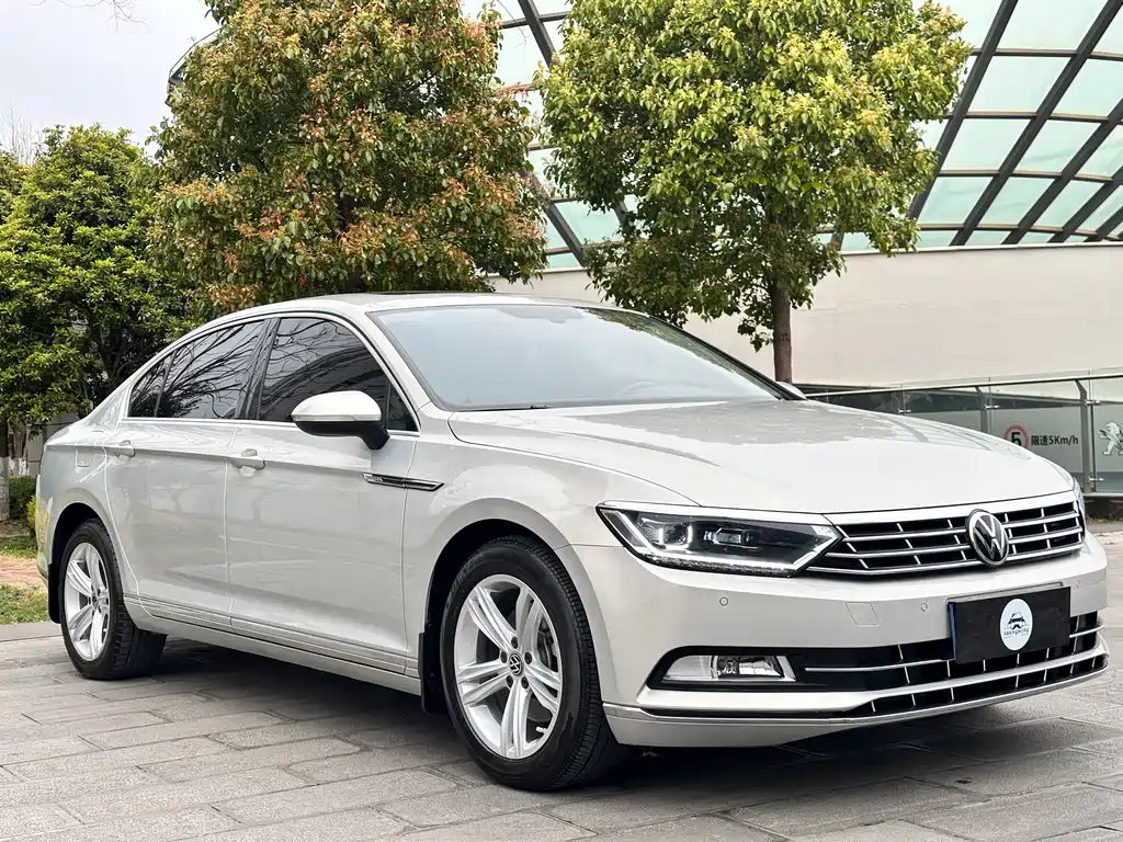 Magotan 2018 330TSI DSG Luxury Edition