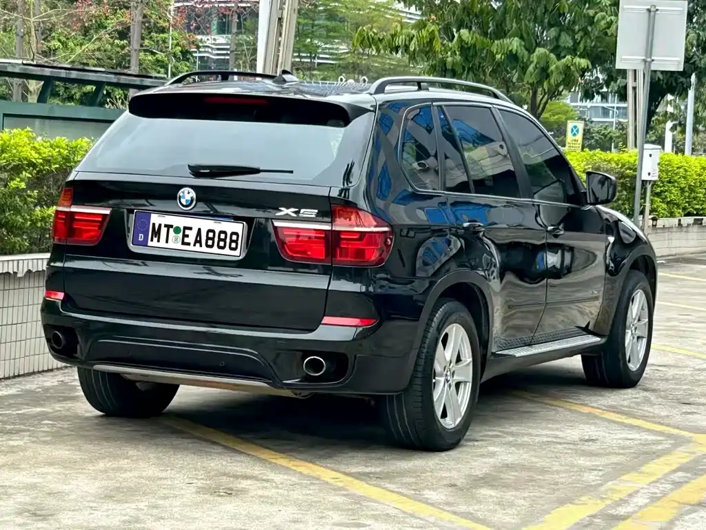 BMW X5 Imported 2011 model xDrive35i Leading Edition