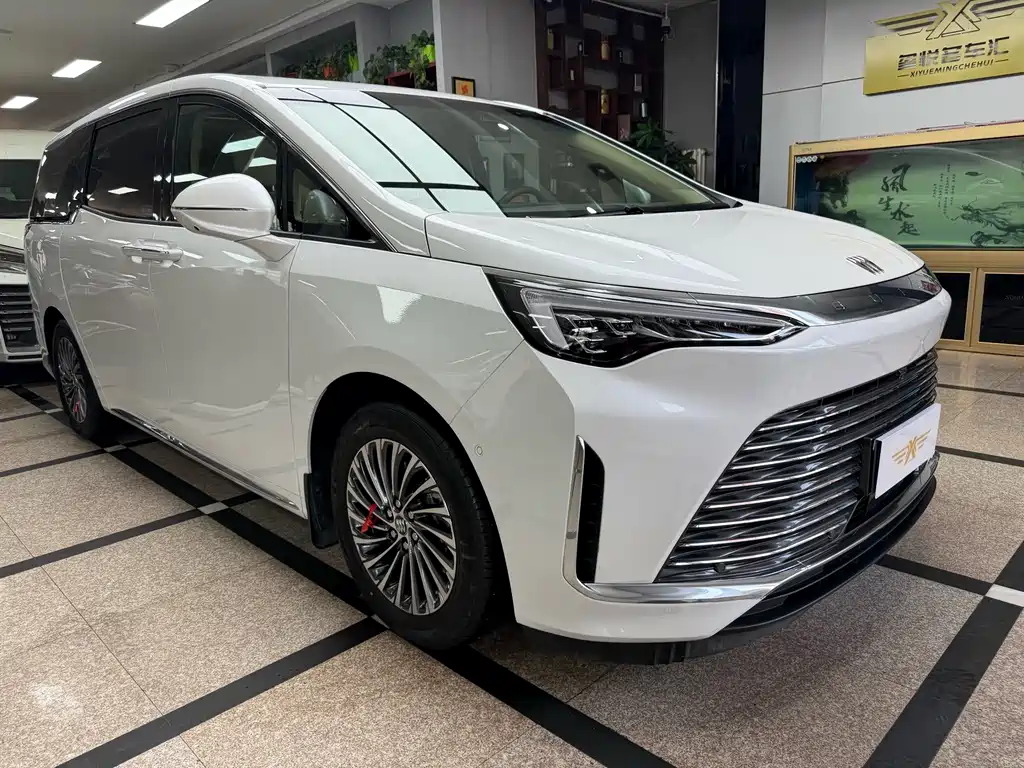 2023 Century 2.0T 7-seat Premium Edition