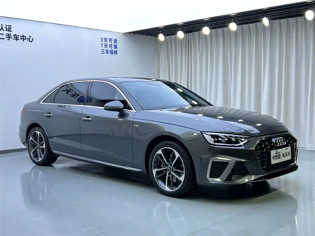 Audi A4L 2022 40 TFSI Sporty Dynamic Edition