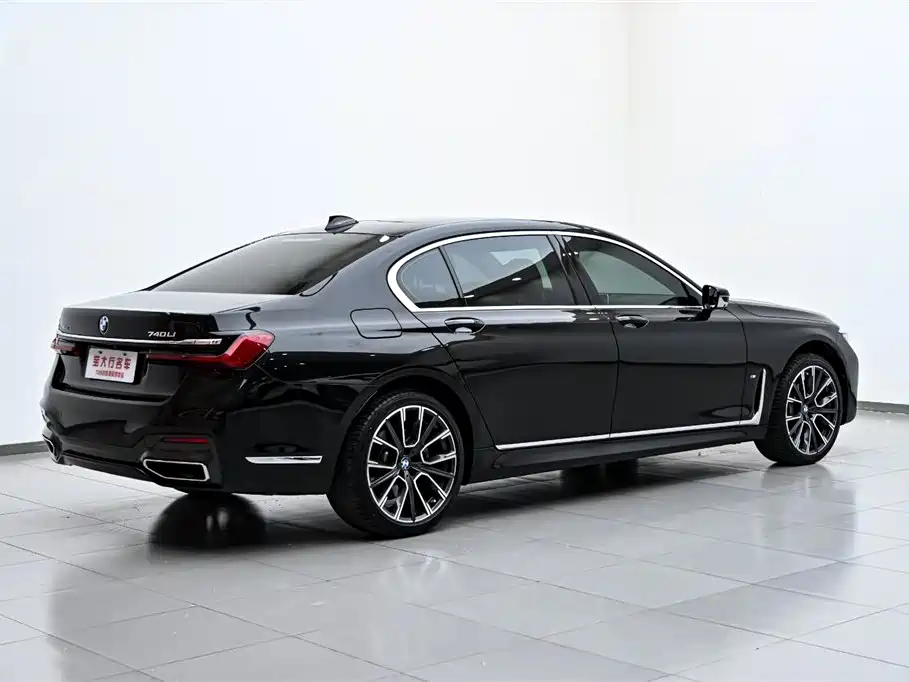 BMW 7 Series 2019 Model Facelift 740Li xDrive Executive M Sport Package