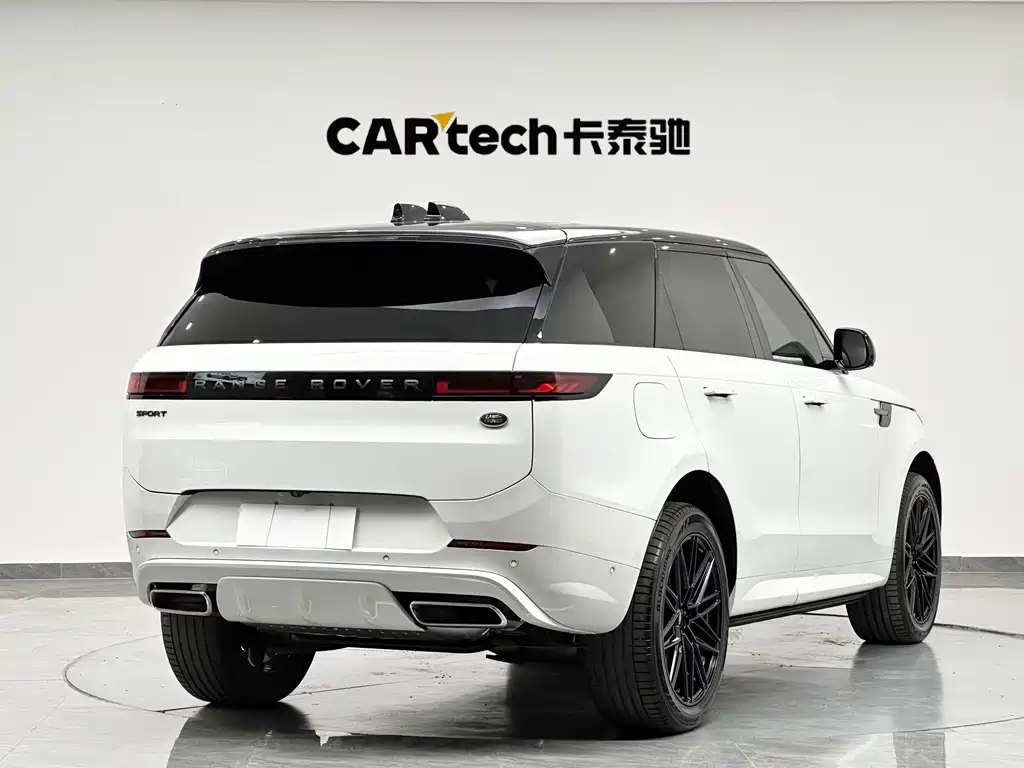 Range Rover Sport 2024 400PS Dynamic SE