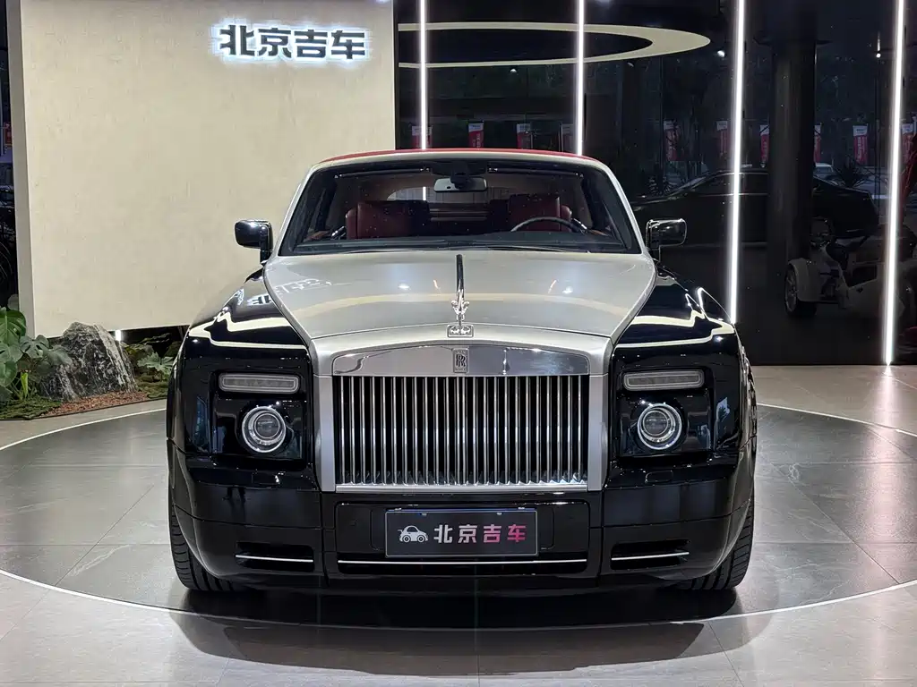 Phantom 2007 model 6.7L soft-top convertible