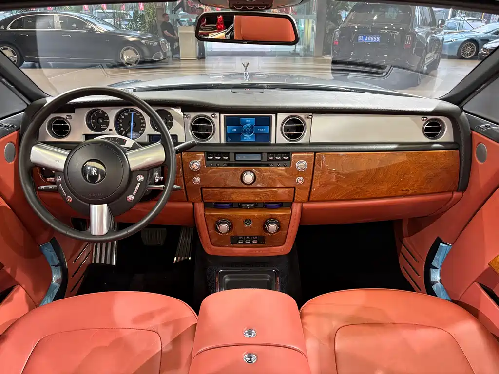 Phantom 2007 model 6.7L soft-top convertible