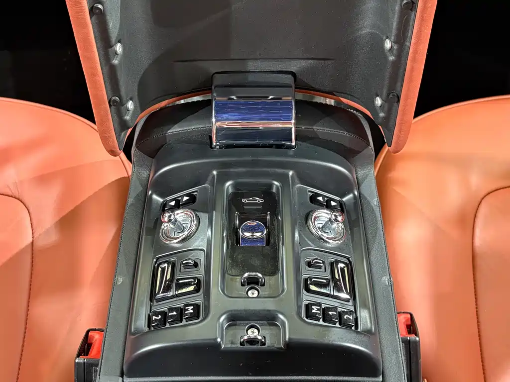 Phantom 2007 model 6.7L soft-top convertible