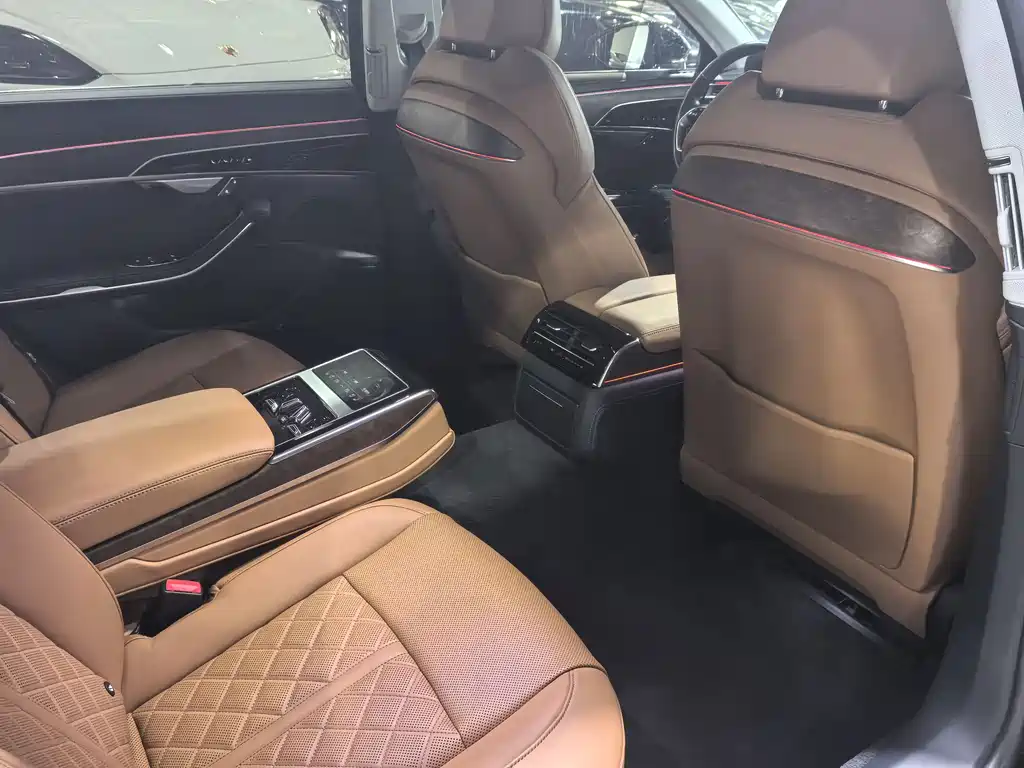 Audi A8 2023 model A8L 50 TFSI quattro Premium Edition