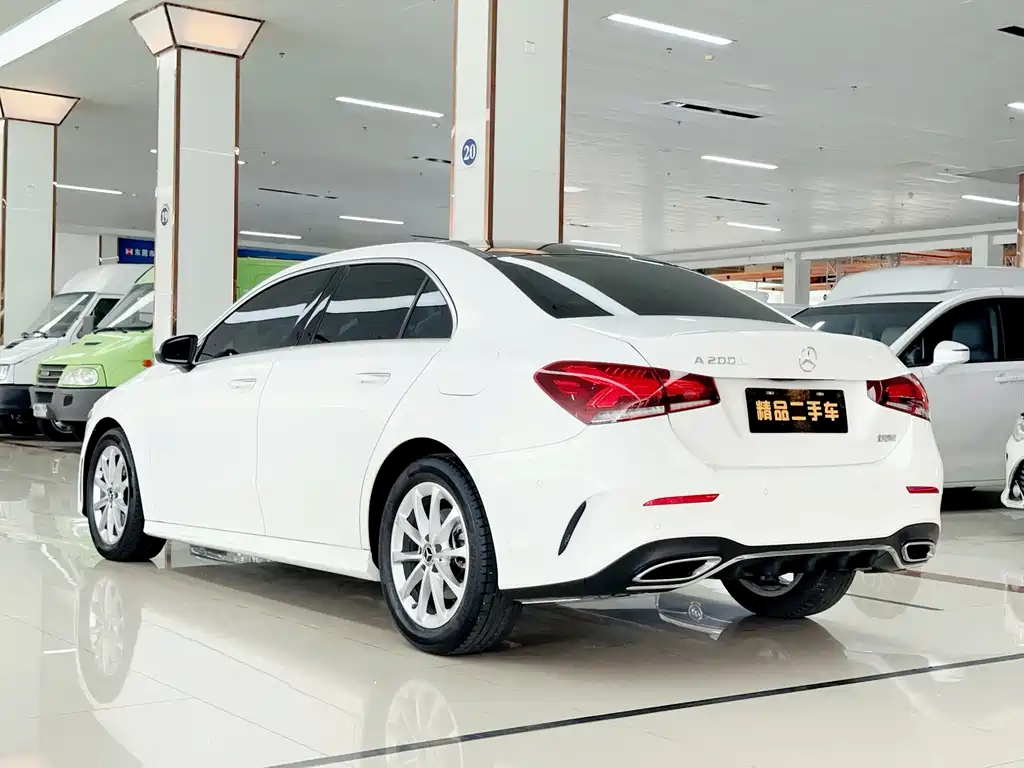 Mercedes-Benz A-Class 2022 A 200 L Sport Coupe Fashion Edition