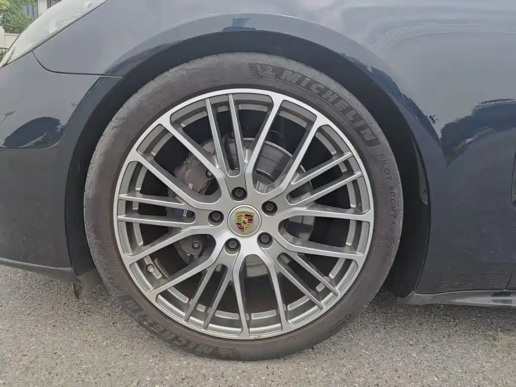 Panamera 2023 2.9T