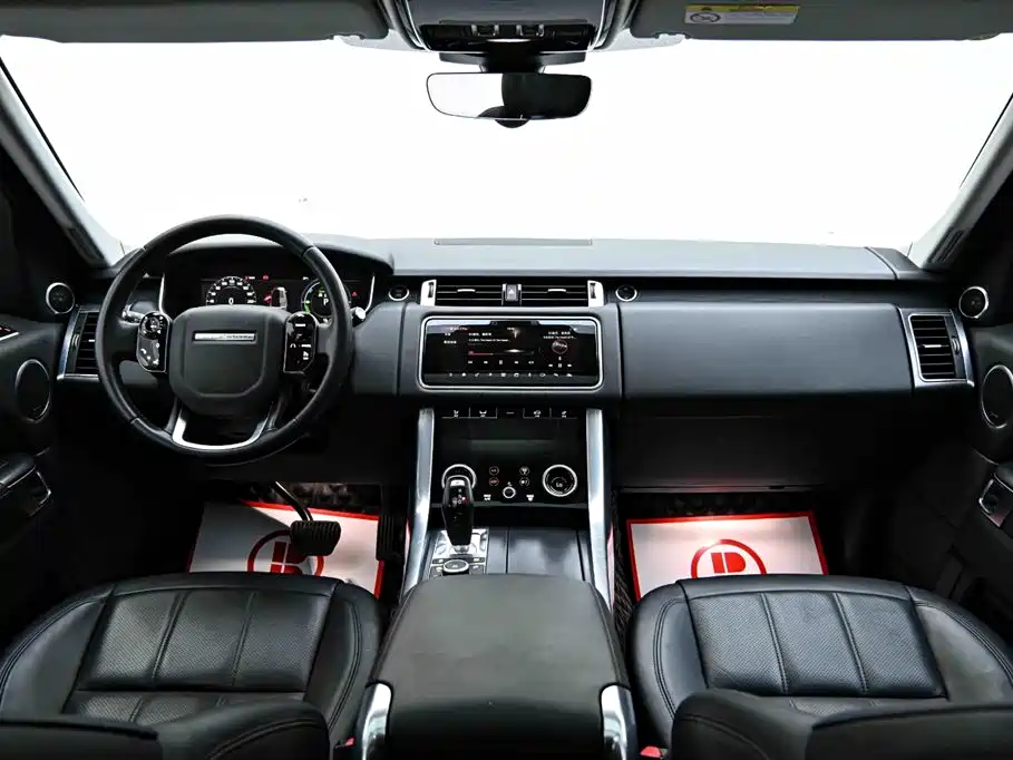 Range Rover Sport P400e SE 2020
