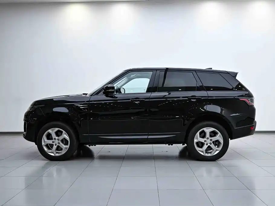 Range Rover Sport P400e SE 2020