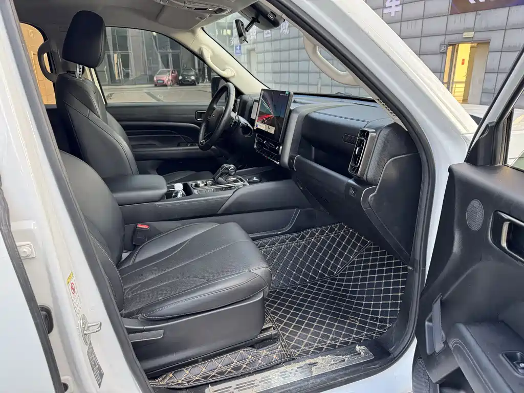 Haval H9 2024 Model 2.0T Gasoline 4WD Tengjing Edition