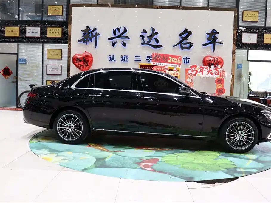 Mercedes-Benz E-Class 2023 E 260 L