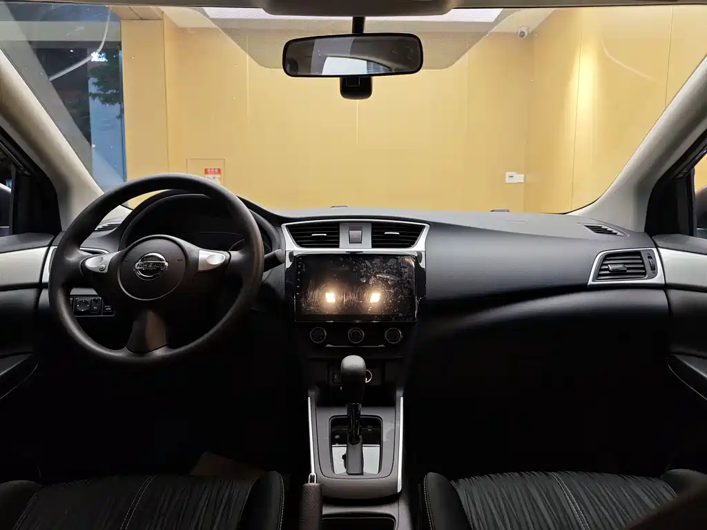 Sentra 2022 Classic 1.6XE CVT Comfort Edition