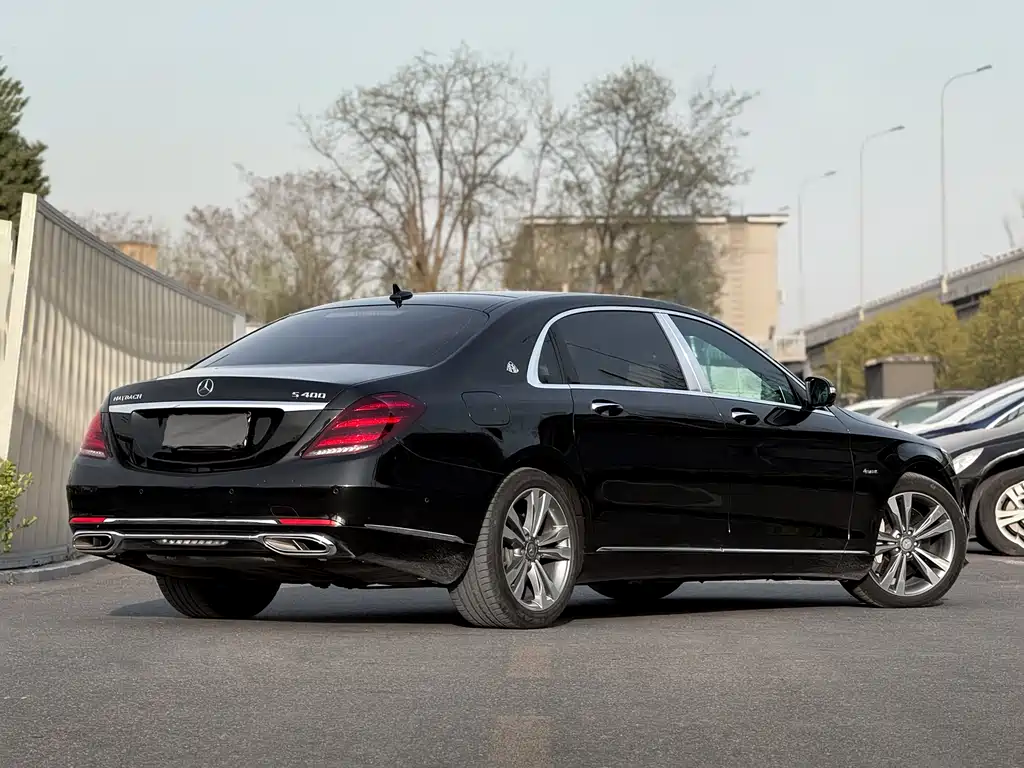 Maybach S-Class 2015款 S 400 4MATIC
