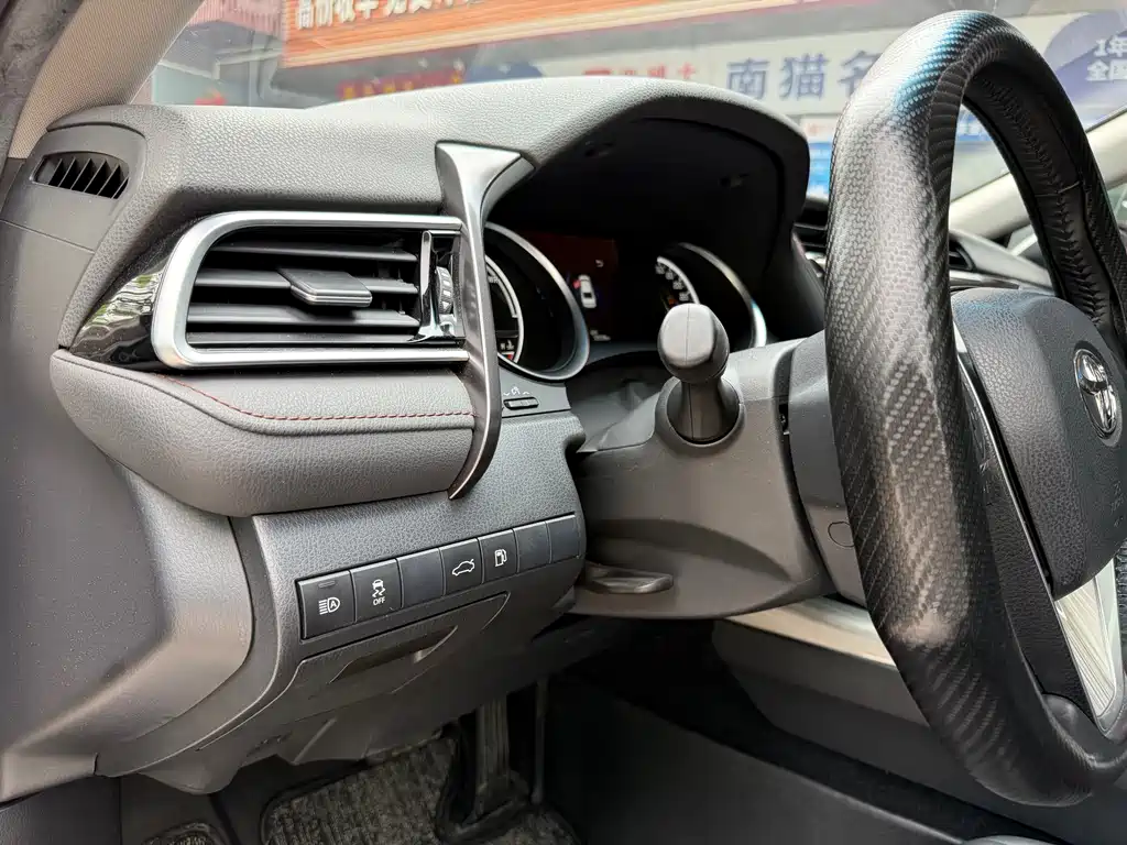 Camry 2018 Hybrid 2.5HG Luxury Edition