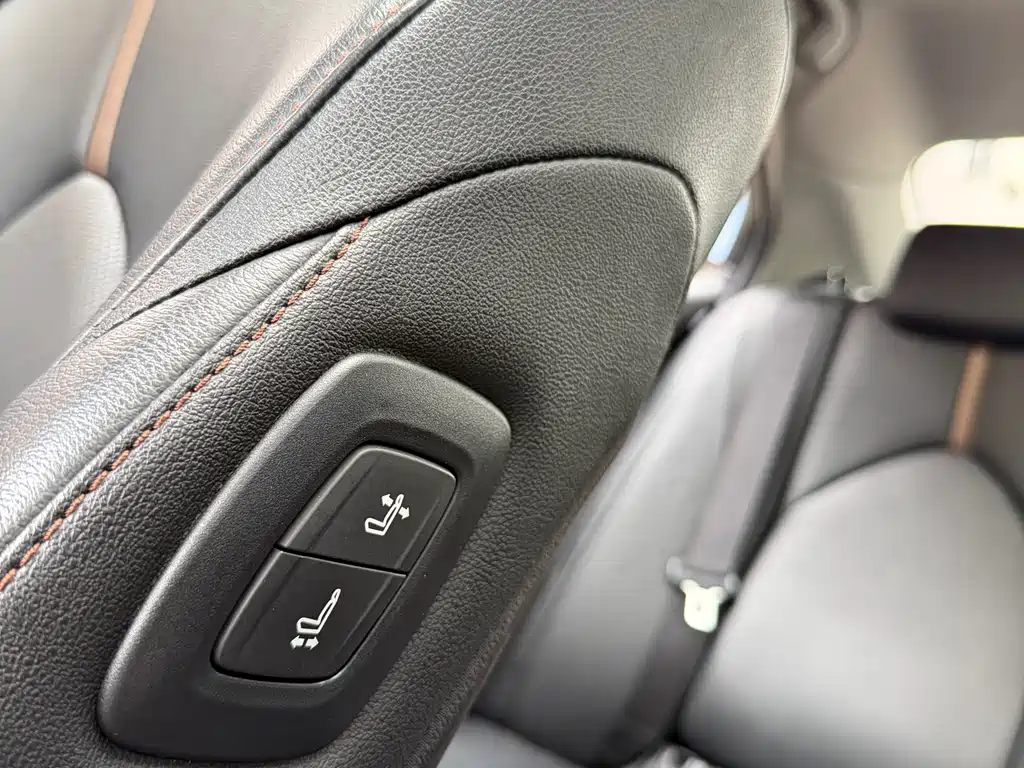 Camry 2018 Hybrid 2.5HG Luxury Edition