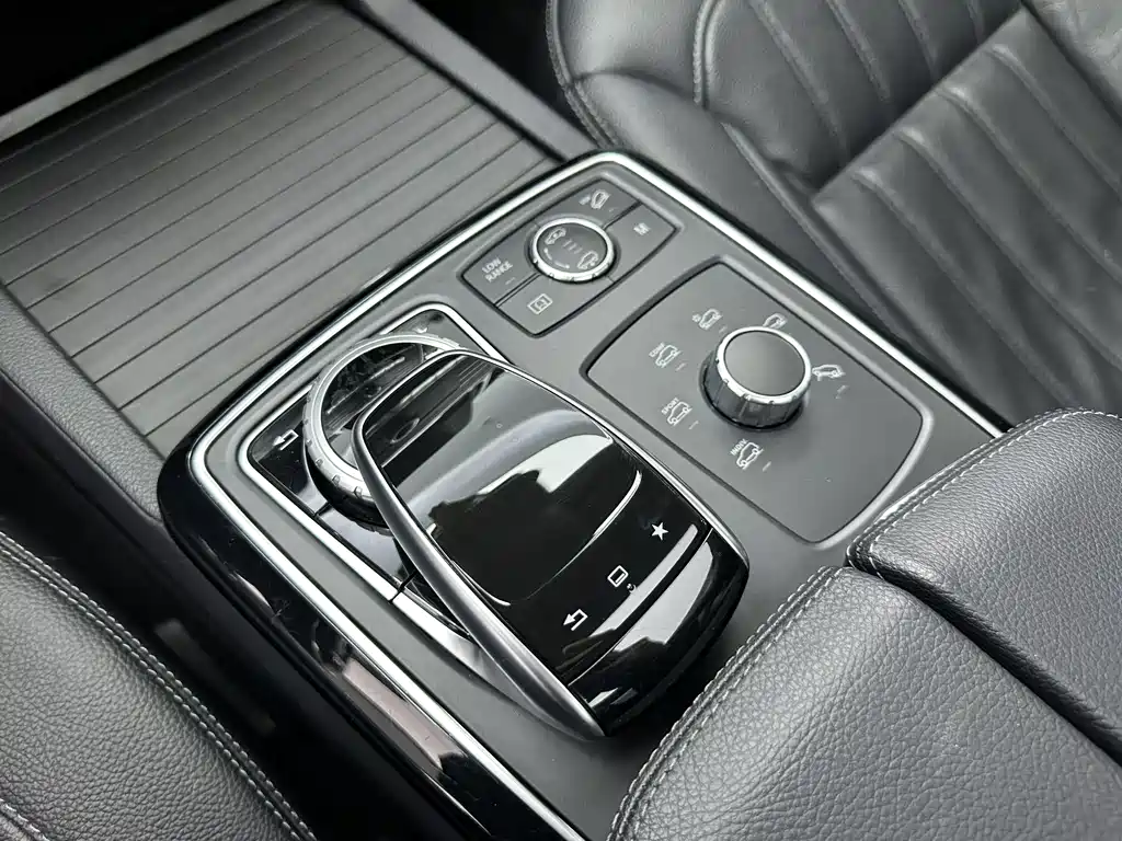 Mercedes-Benz GLS 2016 GLS 400 4MATIC Dynamic Edition