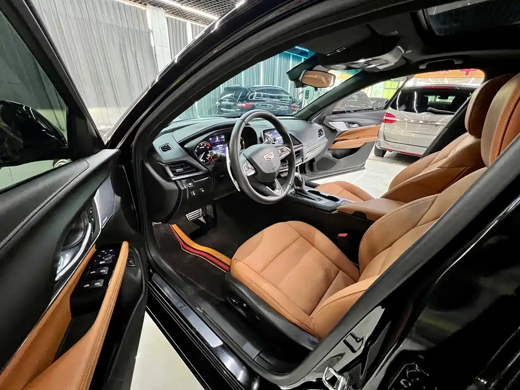 Cadillac CT4 2022 28T Luxury Edition