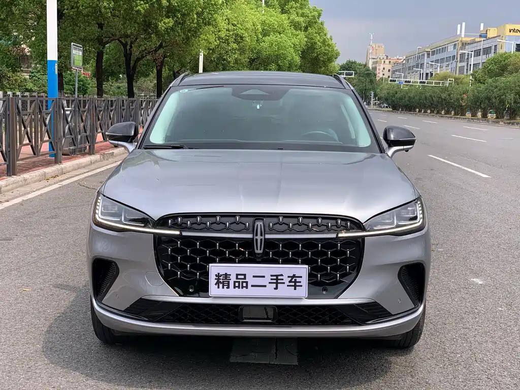 Explorer 2024 1.5T Two-Wheel Drive Premium Hybrid Edition