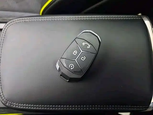 Lynk & Co 03 2022 03+ 2.0TD Automatic Yufeng Edition
