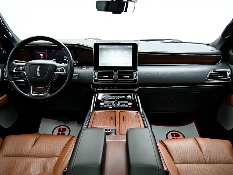 Navigator 2020 3.5T Prestige Edition
