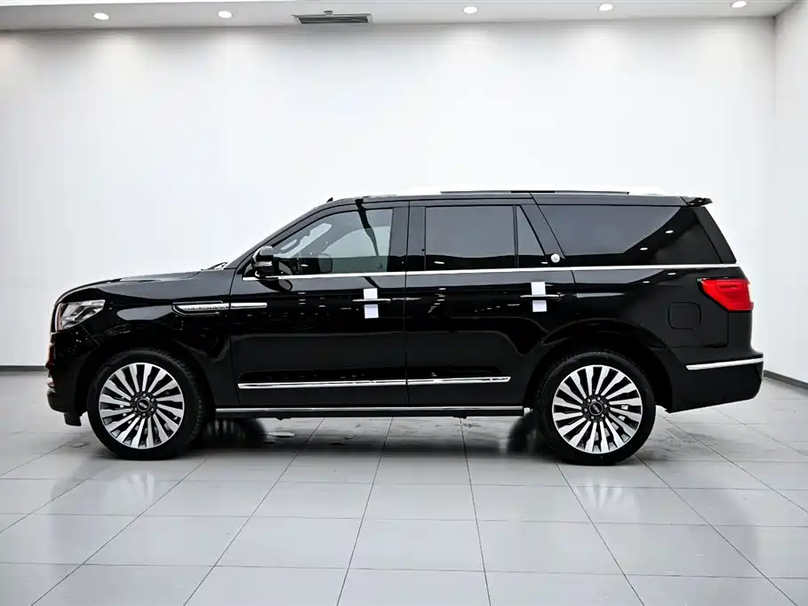 Navigator 2020 3.5T Prestige Edition