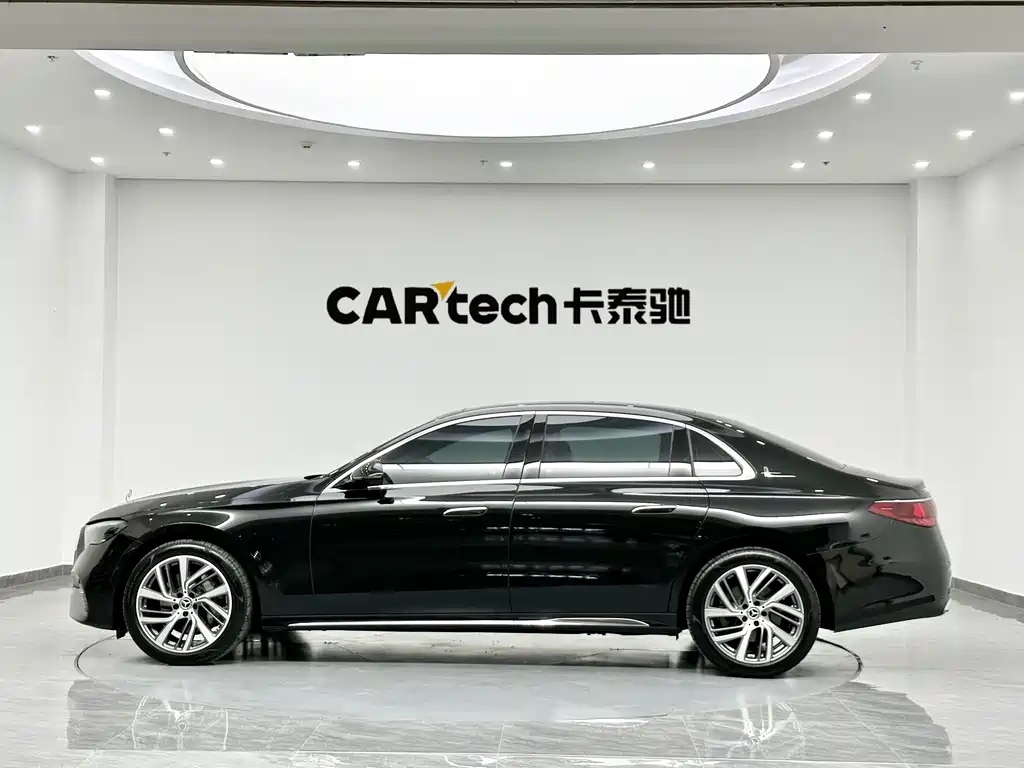 Mercedes-Benz E-Class 2025 E 300 L Fashion Edition