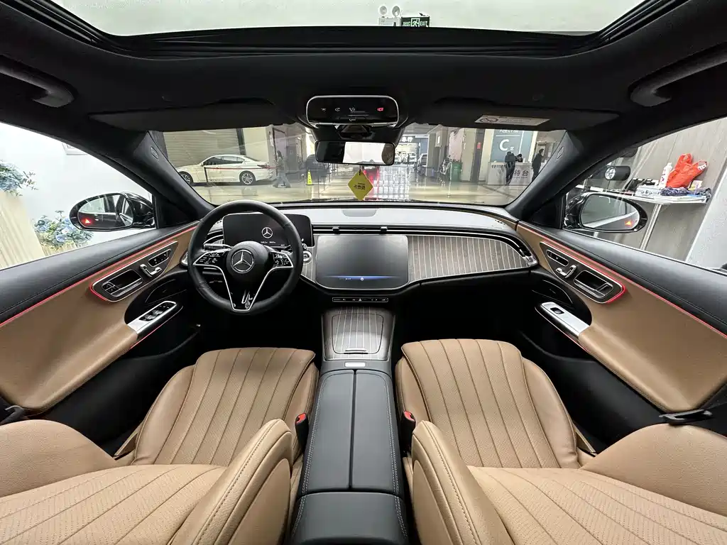 Mercedes-Benz E-Class 2025 E 300 L Fashion Edition